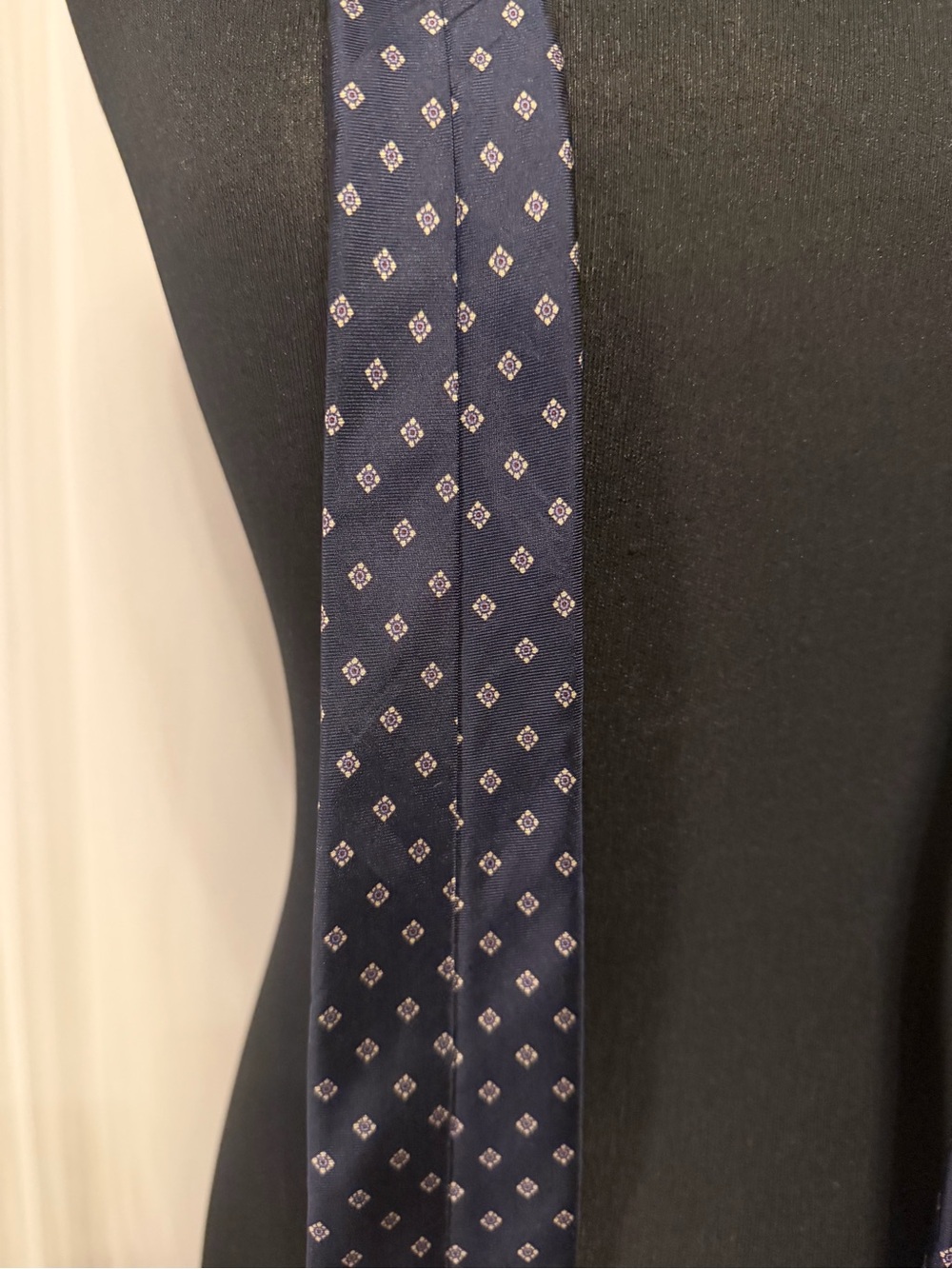 Bert Pulitzer 100% Silk Navy Blue Geometric Foulard Necktie Vintage Preppy - Picture 12 of 16